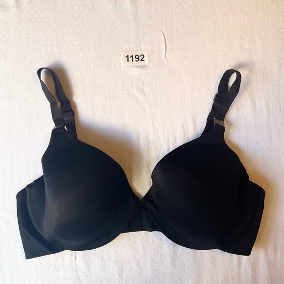 Body By Victoria Wired Bra size 38D, Solid Black, Smooth and Silky - Picture 1 of 8
